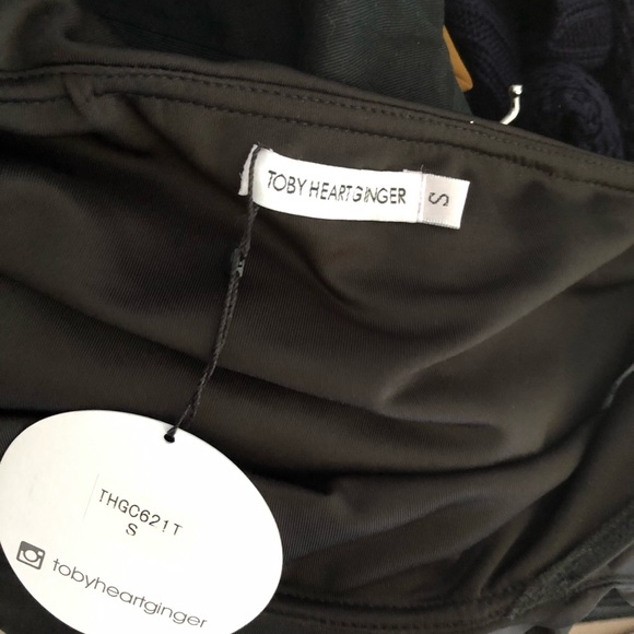 Ruffle crop top sz - Picture 6 of 7